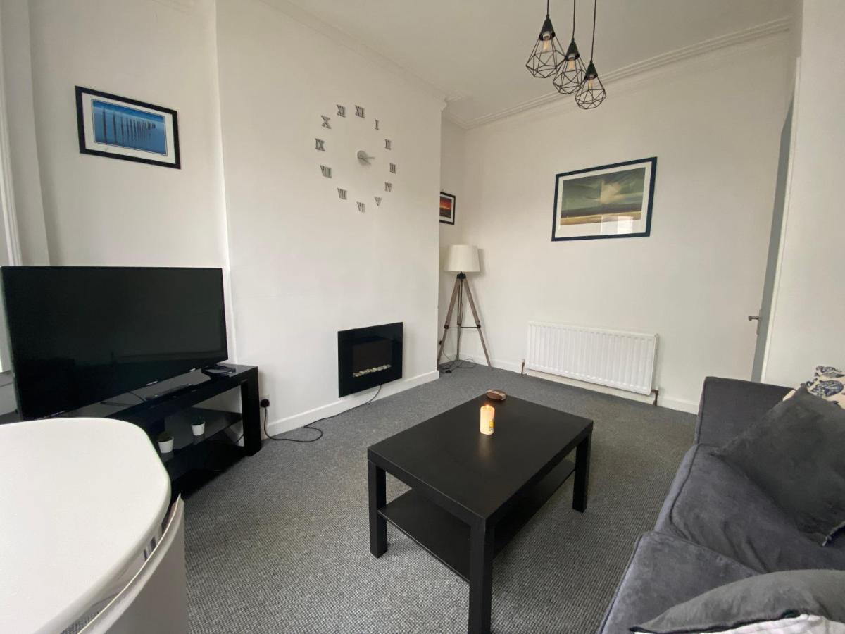 Cheap & Cheerful Apartment Near Bangor Marina Esterno foto